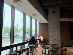 -星巴克(开封万达广场店)