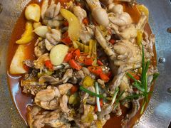 -昱龙大盆牛蛙馆(三兴街总店)