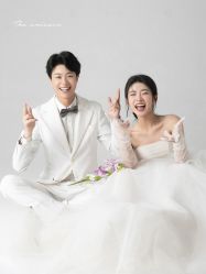 -樱花婚纱摄影