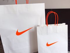 -NIKE上海青浦换季优惠店