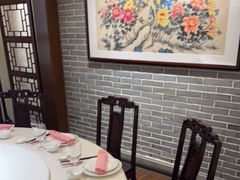 -梅龙镇酒家(南京西路总店)