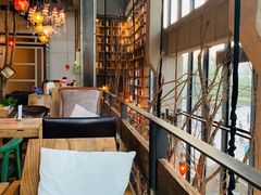 靠窗位-Maan coffee漫咖啡(1905店)