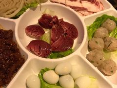 -张大胡子鱼头火锅酒楼(长益路店)