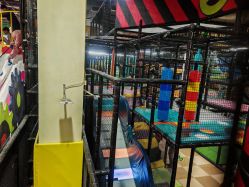 -欧酷世界动力星球(王府井奥莱UP TOWN店)