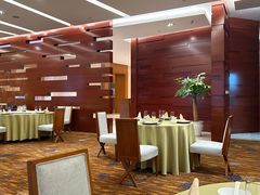 -湖影中餐厅·南京金茂威斯汀大酒店