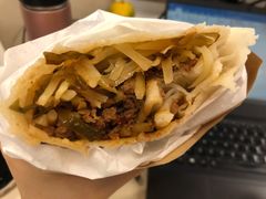 卤肉卷馍-门庭若市豆浆油条(恒生广场店)