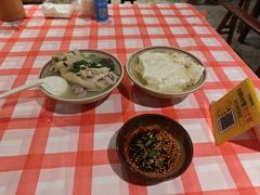 -老方桌烂蹄花川菜馆(九龙坡店)