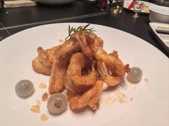 脆皮虾配龙眼-秀儿四九城·新京菜(亚运村鸟巢店)