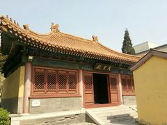 -挂甲禅寺