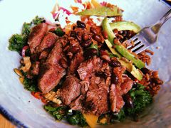 煎牛肉能量Bowl-Wagas沃歌斯(静安大悦城店)