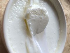 酸奶-维吾尔餐厅(宜山路店)