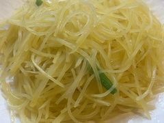 -洪霞餐馆·川菜·鲜货现炒(两江春城店)