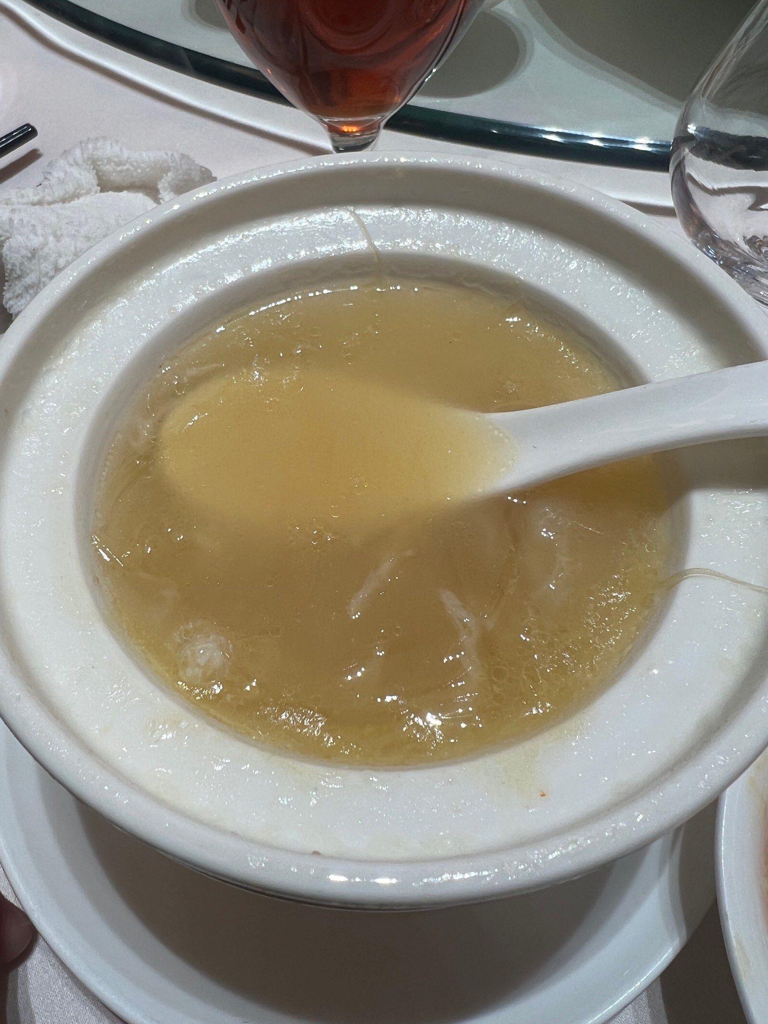 酒席的鱼翅汤