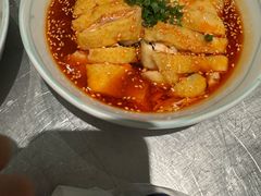 -姚姚酸菜鱼·金戈戈香港豉油鸡(喜荟城联名店)