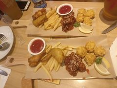 -必胜客(欢乐颂店)
