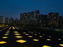 -南京眼步行桥