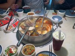 -左庭右院鲜牛肉火锅(浦江欢乐颂店)