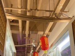 -六福酒馆(秦隆步行街店)