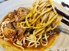 -方铲铲·成都板凳面(滨江银泰店)