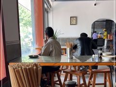 -舞阳闪氏定兴斋胡辣汤(张家港路店)