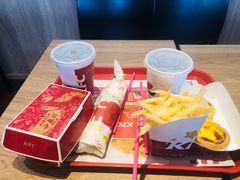 十三鲜小龙虾鸡肉卷T-肯德基(八里台店)