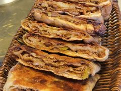 肉饼-钰田大院·怀柔地道农家菜·烤虹鳟鱼(雁栖湖店)