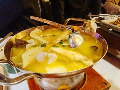 杭三鲜-绿茶餐厅(松江万达店)