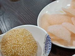 -楼外楼大刀肉传统火锅居(繁荣路店)