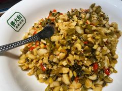 -费大厨辣椒炒肉(万家丽一店)