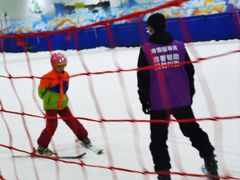 -乔波室内滑雪场