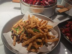 -巴厘龙虾·榜首油焖大虾(音乐学院·沿江酒馆店)