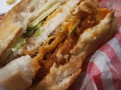 狠霸王鸡堡-汉堡王(金鹰天地广场店)