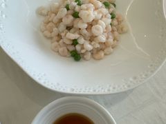 手剥河虾仁-上海年代·浙菜家烧·小海鲜(水上东路店)