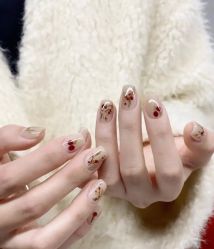 -LILY NAILS美甲美睫