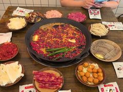 -黄潇洒老火锅(九眼桥宏济巷店)