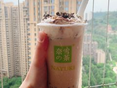 -奈雪的茶(东原悦荟店)