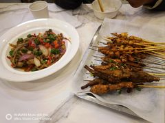 -江城燕子大排档(江汉路步行街店)