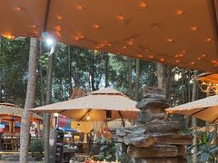 -二荆条·蜀鲜汇城市森林火锅