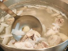 珍珠马蹄椰子鸡-探窝·竹笙椰子鸡(杨箕店)