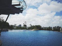 -上海滴水湖皇冠假日酒店