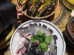 -亮欢寨酸汤鱼(沙冲路店)