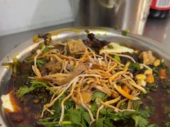 -老五鸡丝豆花面粉(瑞金北路68号院店)