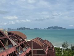 -三亚湾海居雅高铂尔曼度假酒店