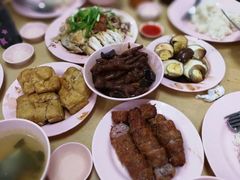 -伍秀泽海南鸡饭茶室