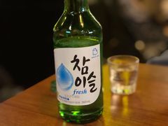 -BHC炸鸡(明洞总店)