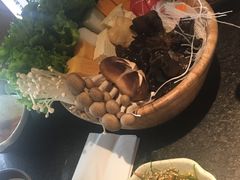 -湊湊火锅·茶憩(新中关购物中心店)