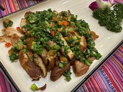 哈尼风味炝香鸡-香巴拉云南餐厅(华莱坞店)