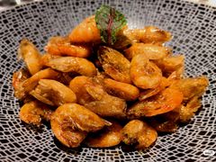 油爆小河虾-屋里厢上海菜馆