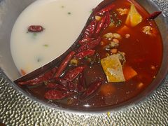 -麻田会 ·鲜活现烹·牛蛙火锅(珠江新城维家思广场店)