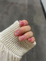 -UGIRL有个美甲